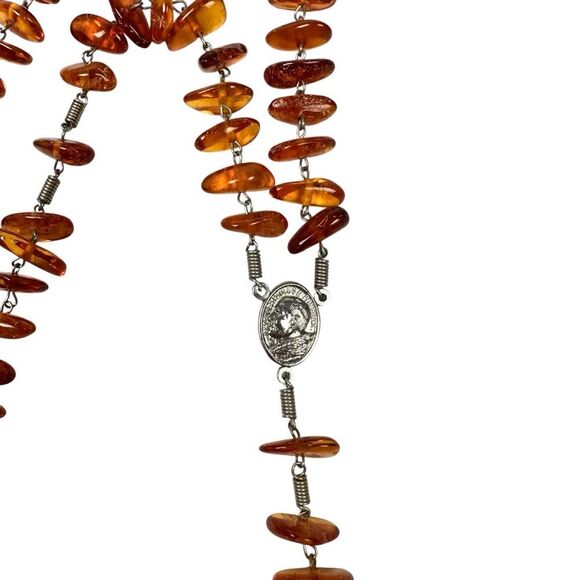 Vintage Amber Catholic Rosary Silver Wire Pocket Prayer Crucifix Jesus Italy - Picture 3 of 6